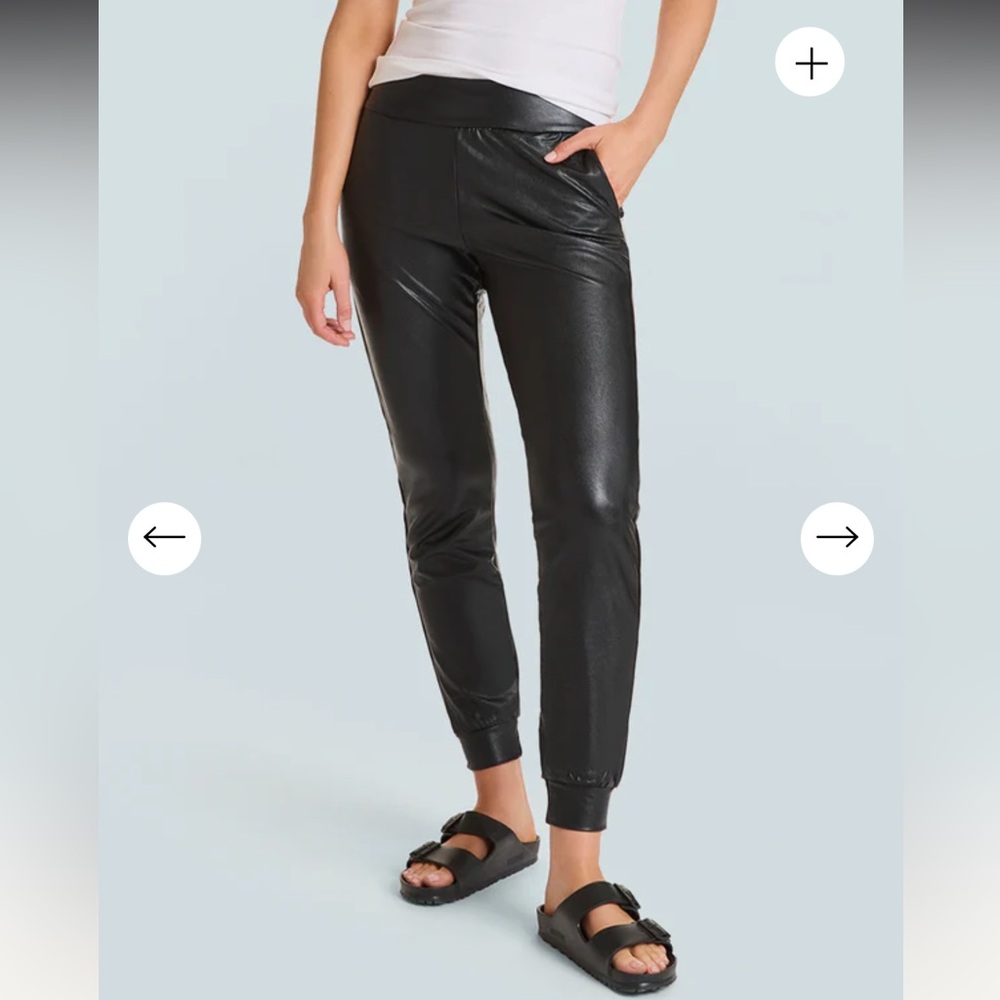 Commando Faux Leather Jogger in black size xs